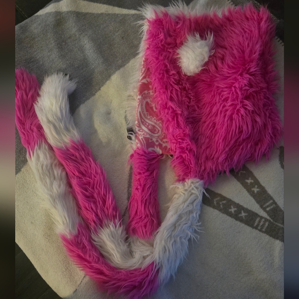 Faux Fur Pink and White Bolli Bear Hood